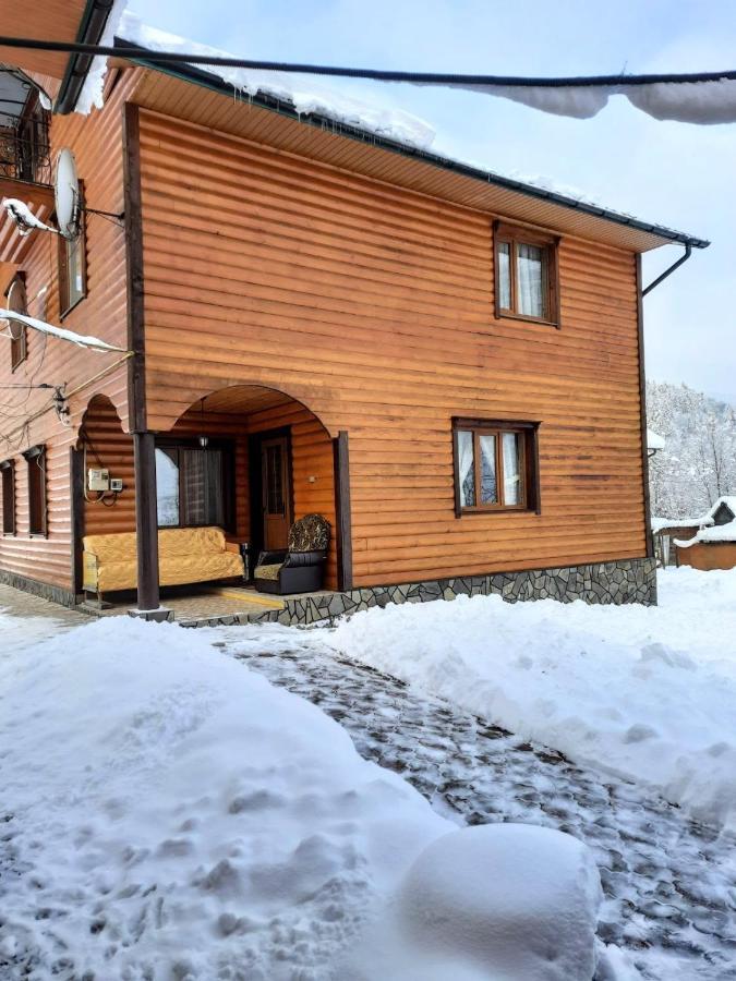 Cottage "Kliverent" 亚列姆切 外观 照片