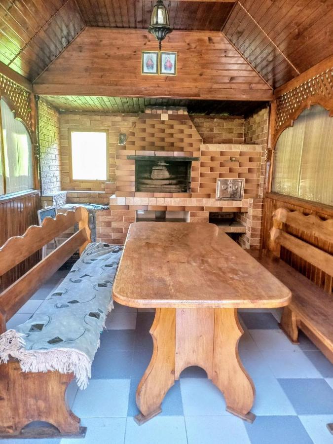Cottage "Kliverent" 亚列姆切 外观 照片